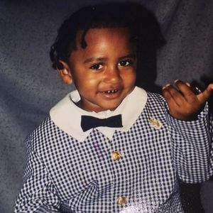 Meet your Posher, Kamari